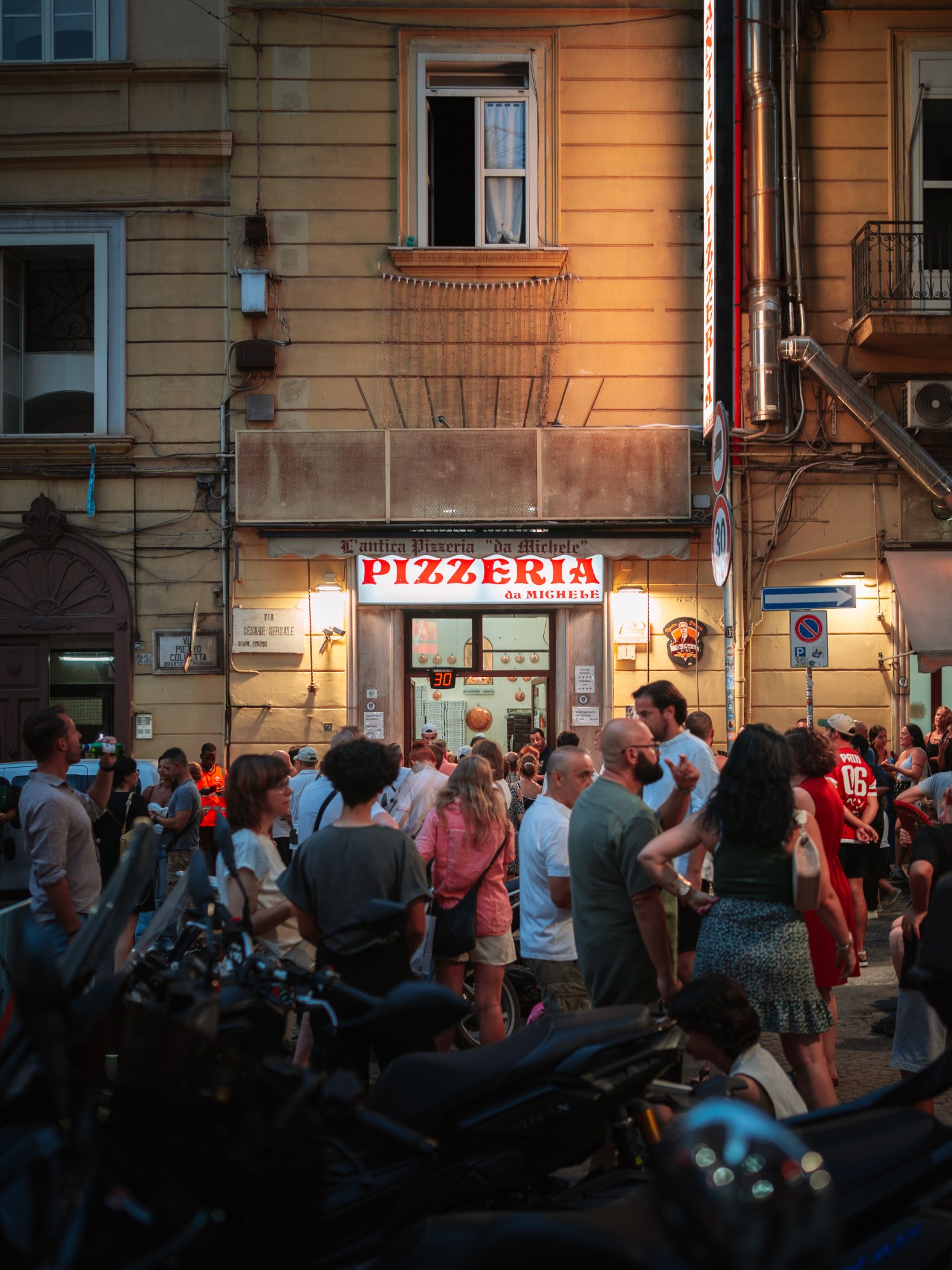 Pizzeria